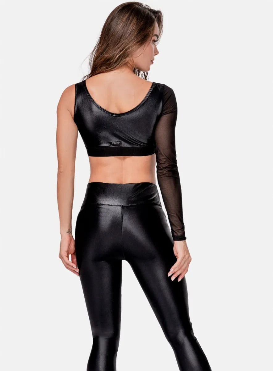 TOP DEPORTIVO TELA APARIENCIA CUERO PRECIO ESPECIAL